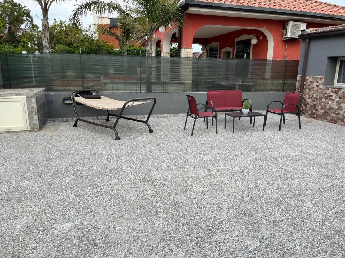Baciati Dal Sole Leilighet Catania Eksteriør bilde